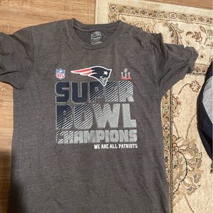 Boys XL New England Patriots tshirt